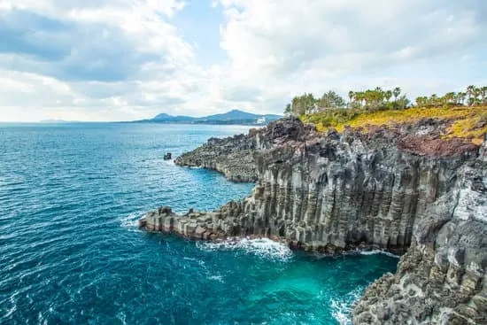 Jeju Island, South Korea: map of what to do and how to get there